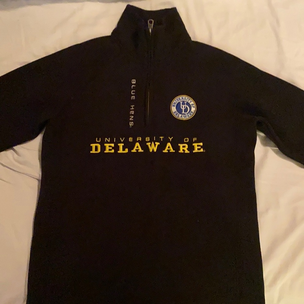 University of Delaware quarter zip